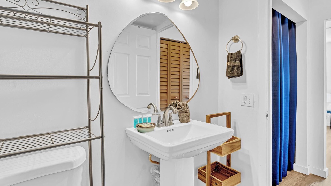 Photo of Bathroom in South Pointe