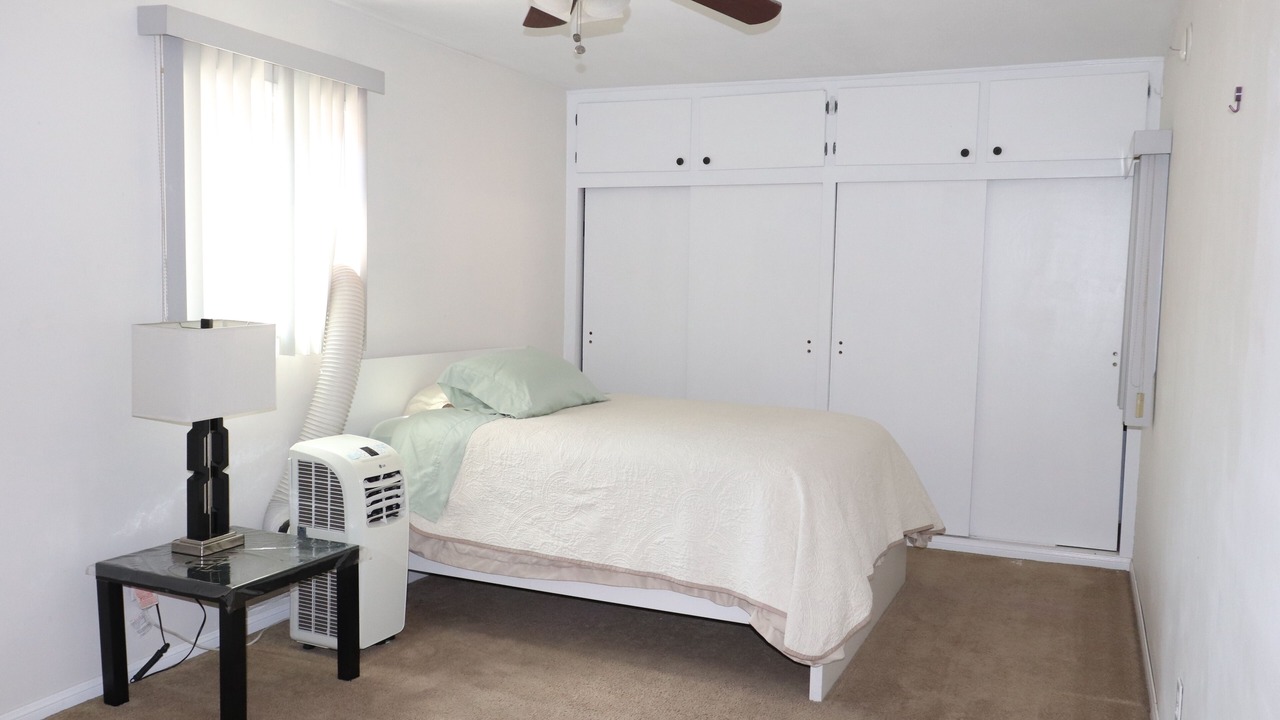 Photo of Bedroom in Downey