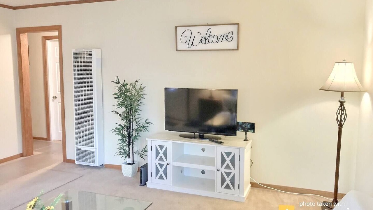 Photo of Livingroom in Downey