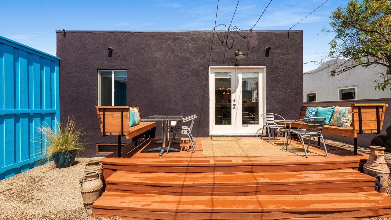 Photo of Outdoor in Altadena