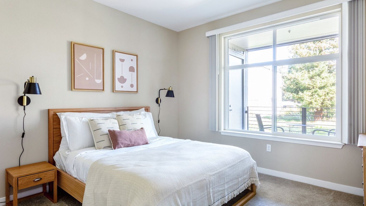 Photo of Bedroom in Mountain View