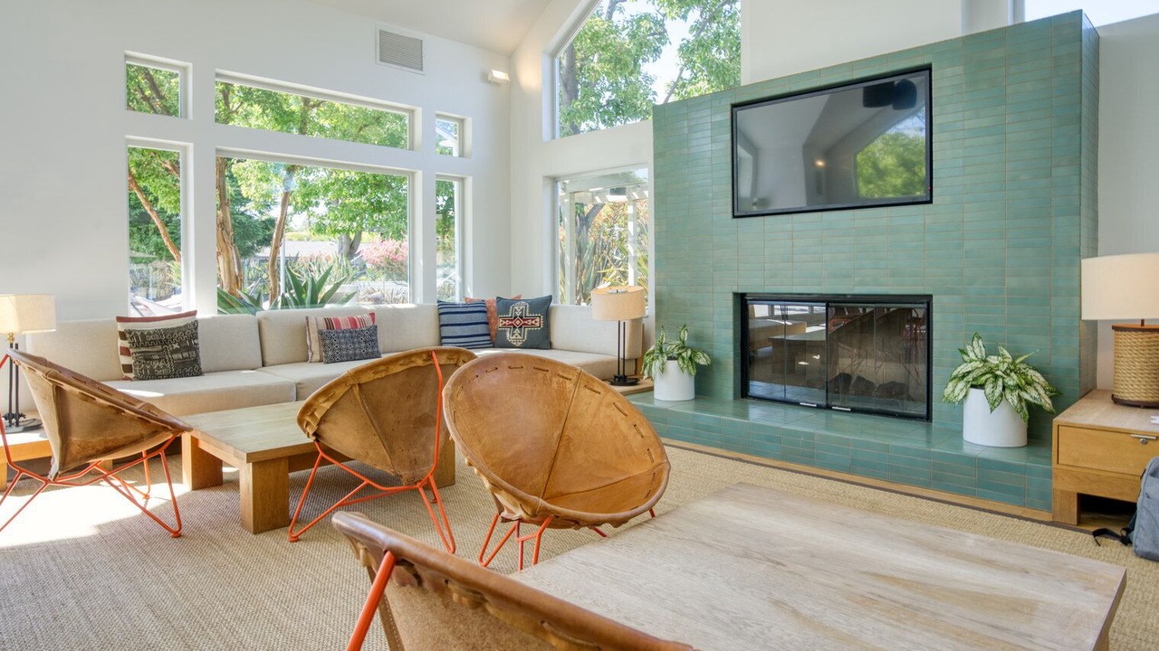 Photo of Livingroom in Mountain View