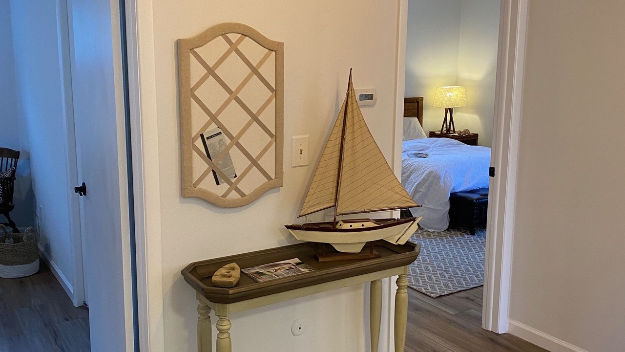 Photo of Bedroom in Glasser