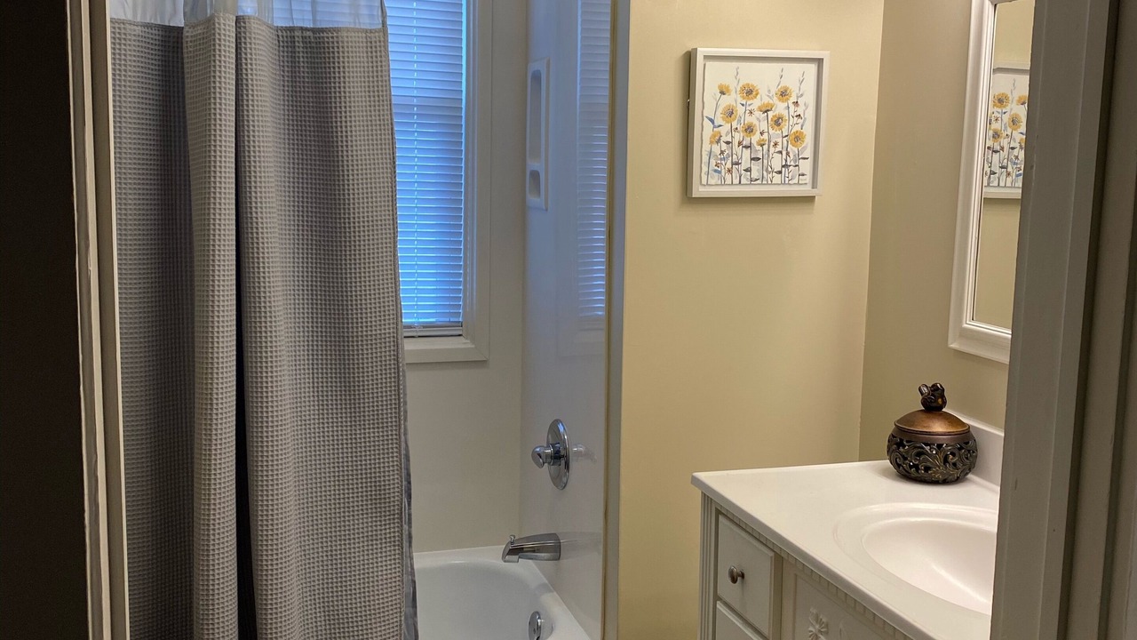 Photo of Bathroom in Tupelo