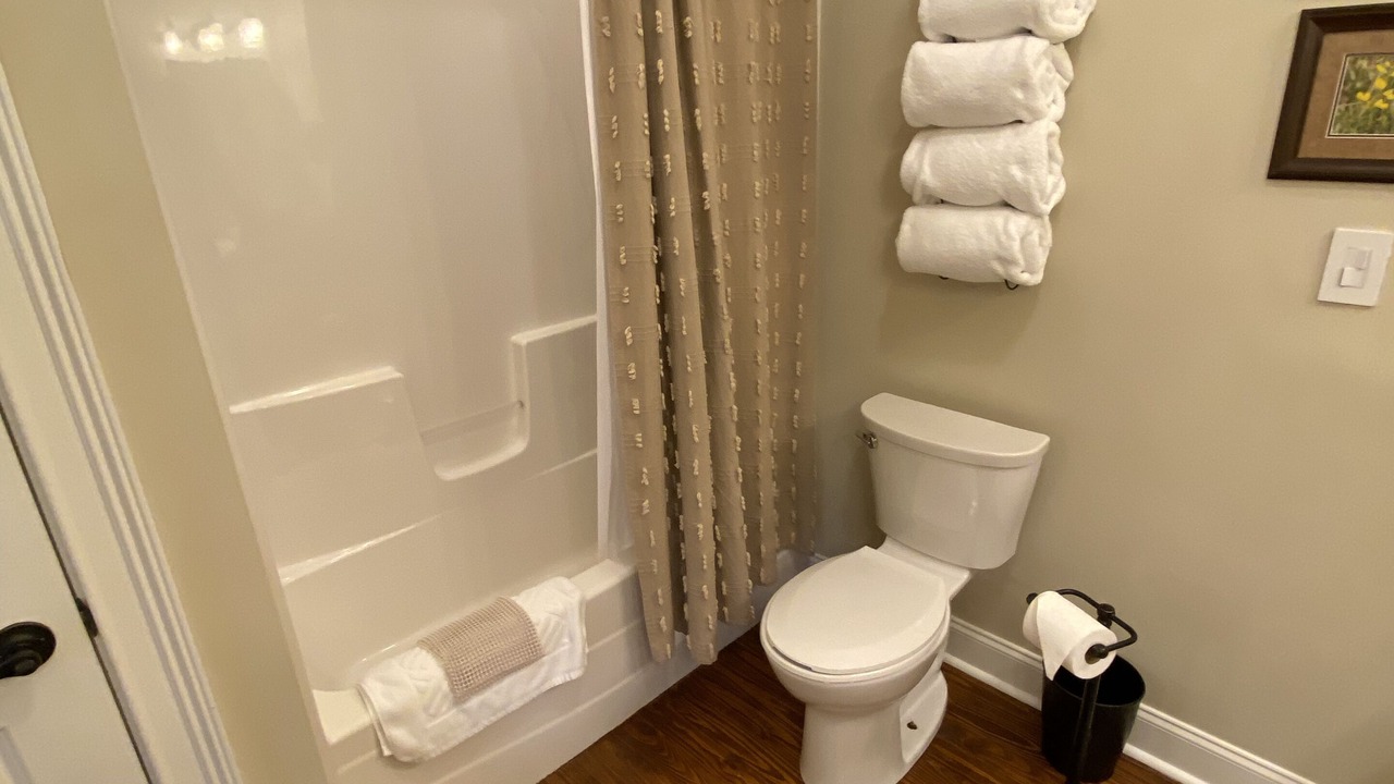 Photo of Bathroom in Ramer