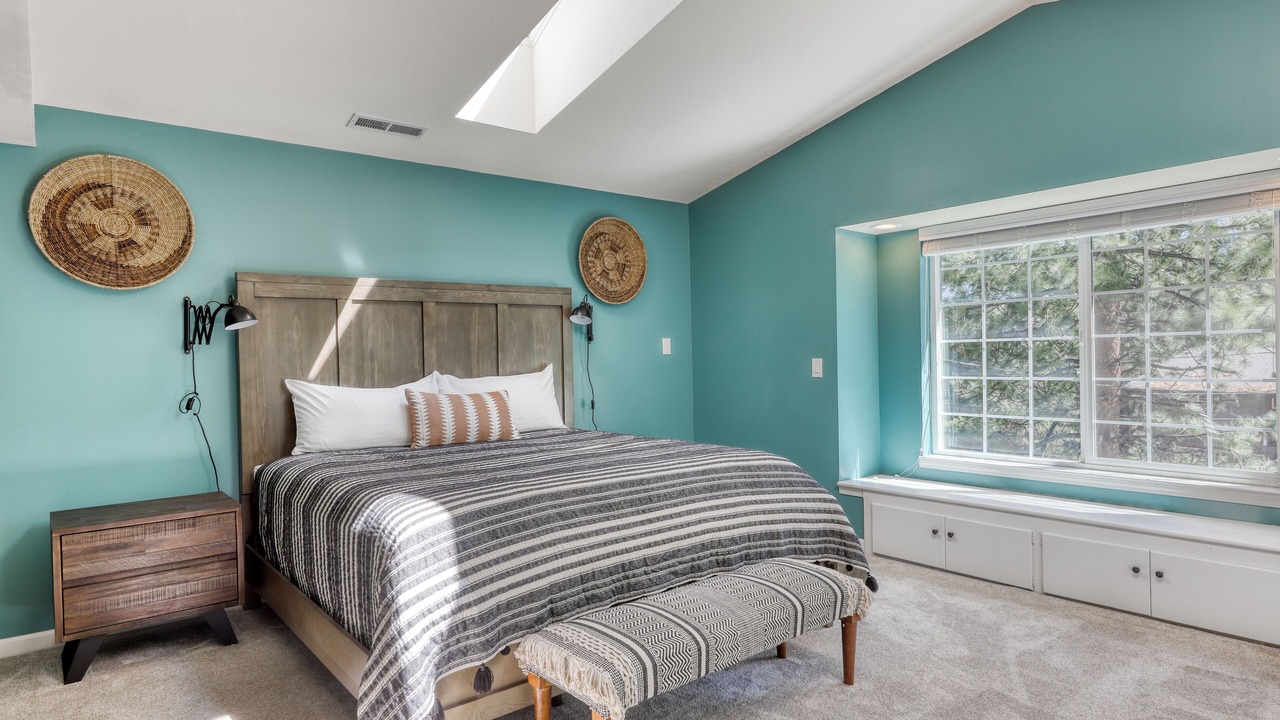 Photo of Bedroom in Round Hill Village