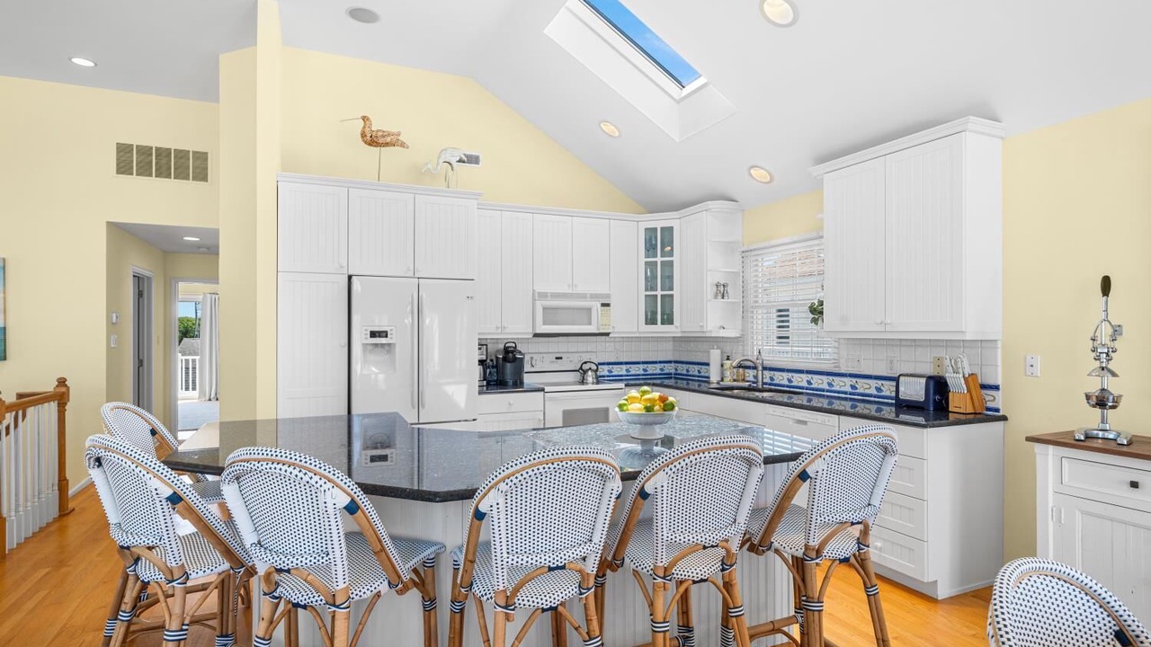 Photo of Kitchen in Avalon
