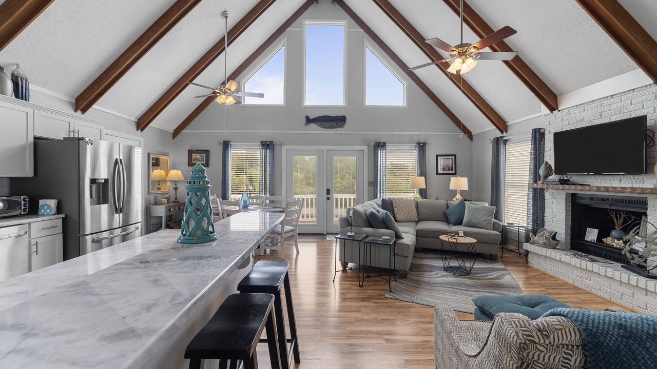 Photo of Livingroom in The Point