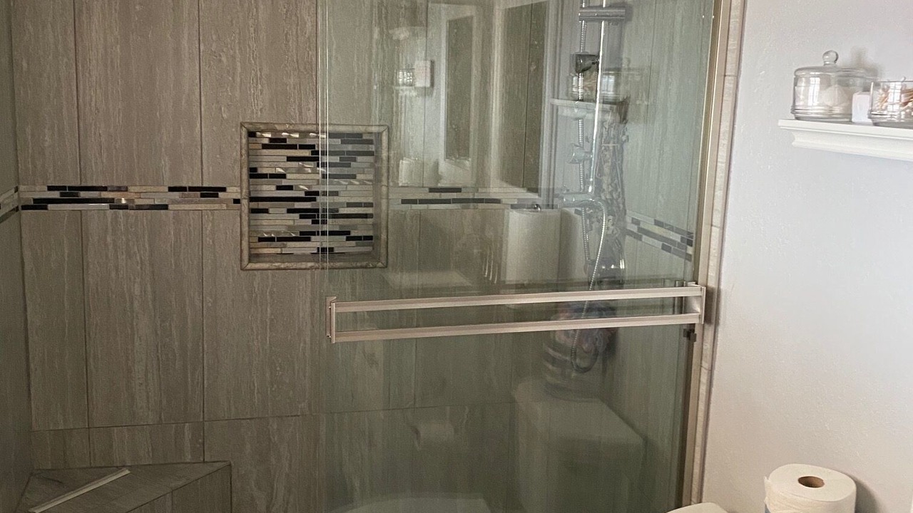 Photo of Bathroom in Sunridge Estates