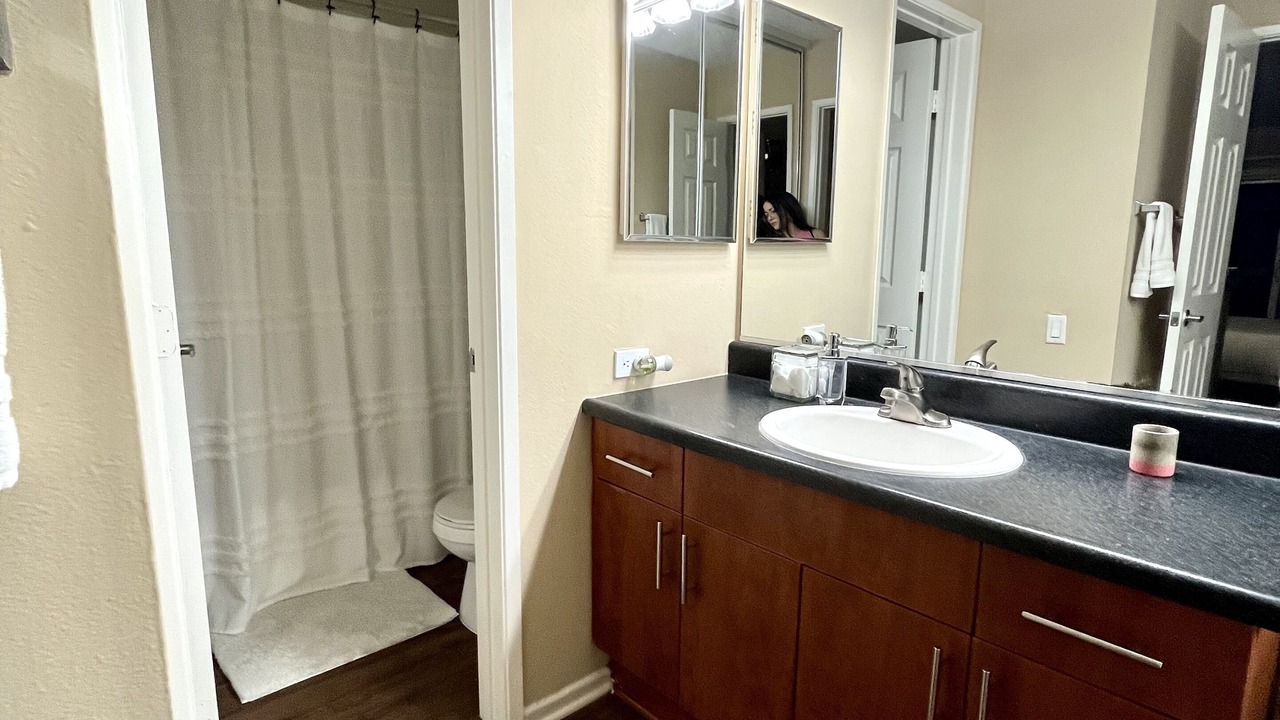 Photo of Bathroom in Yorktown