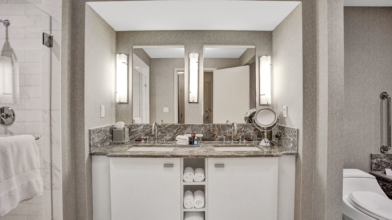 Photo of Bathroom in Central Beach