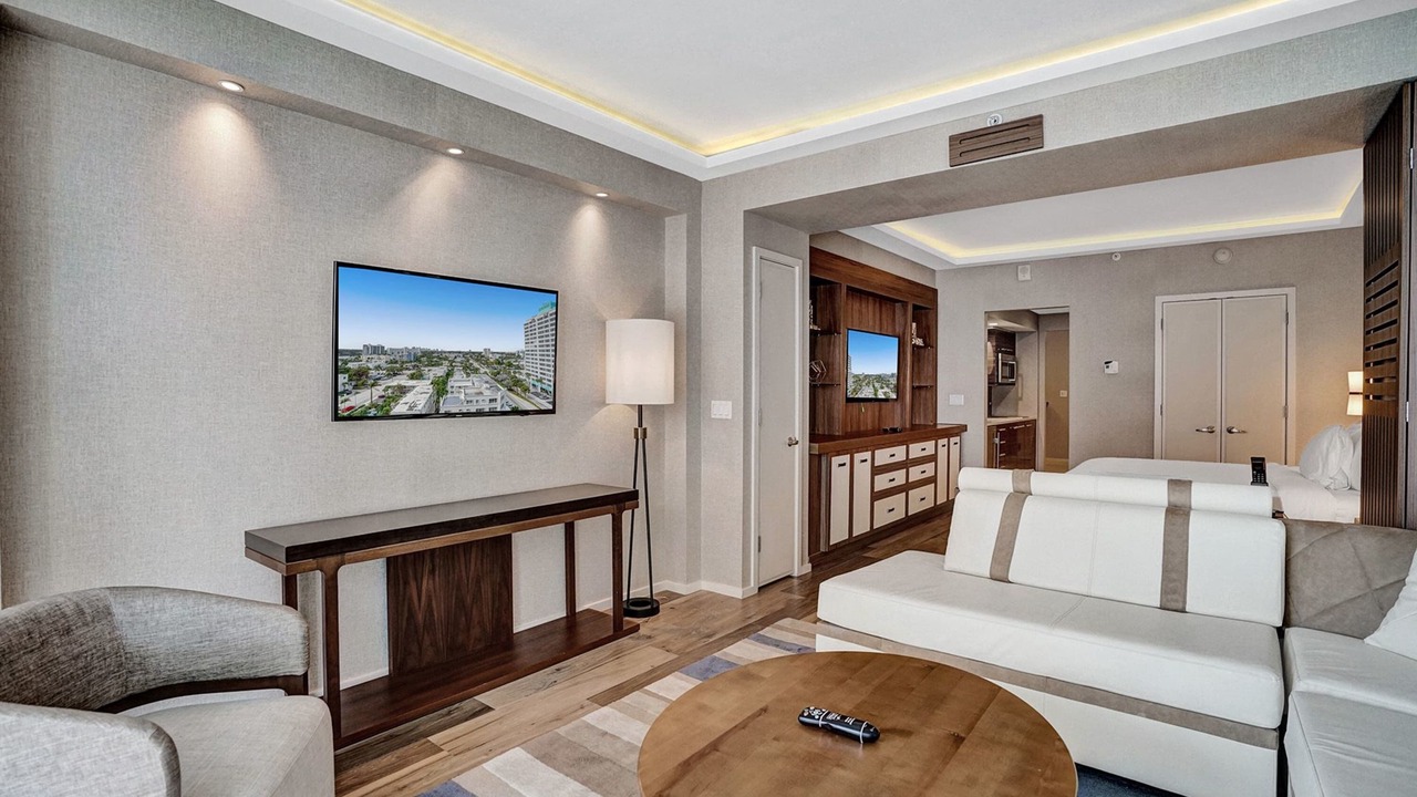 Photo of Livingroom in Central Beach