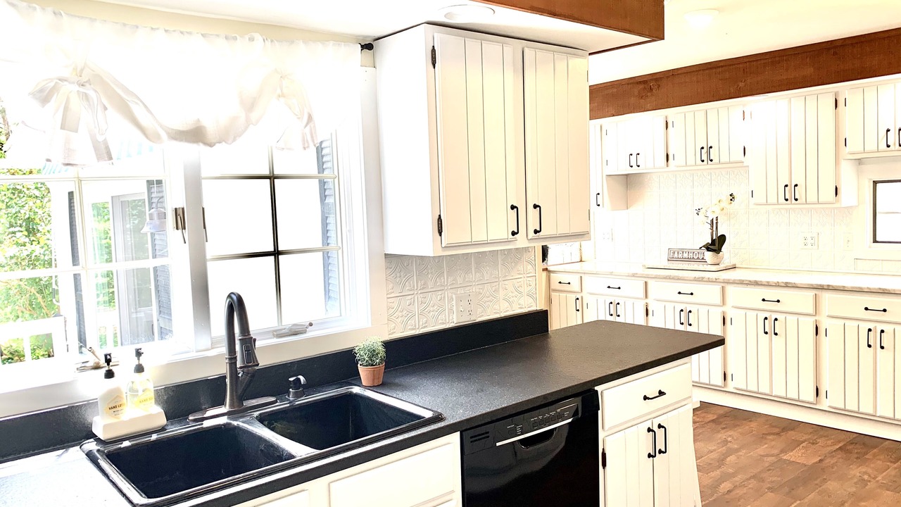 Photo of Kitchen in Bristol Hills