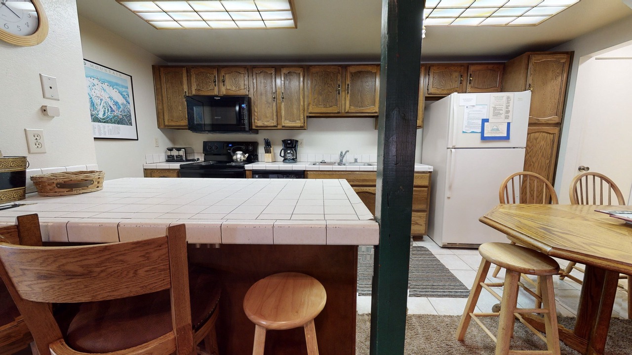Photo of Kitchen in Mammoth Lakes