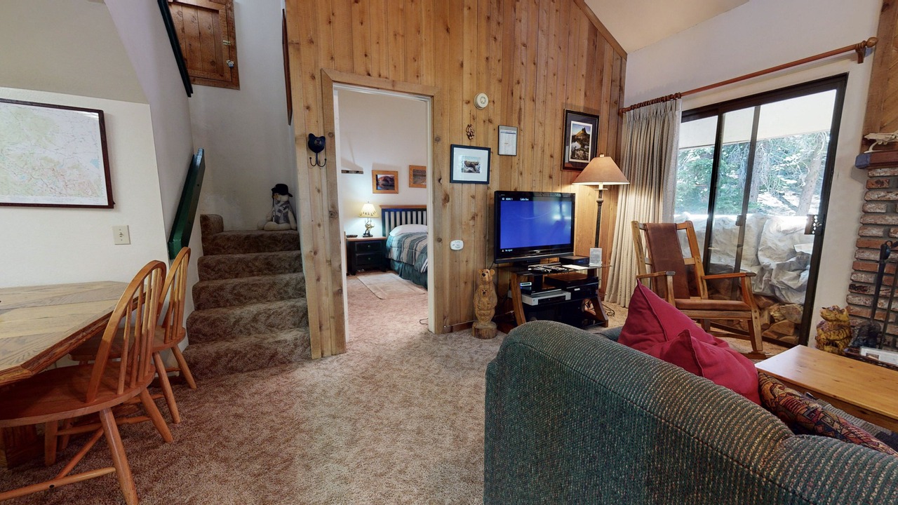 Photo of Livingroom in Mammoth Lakes