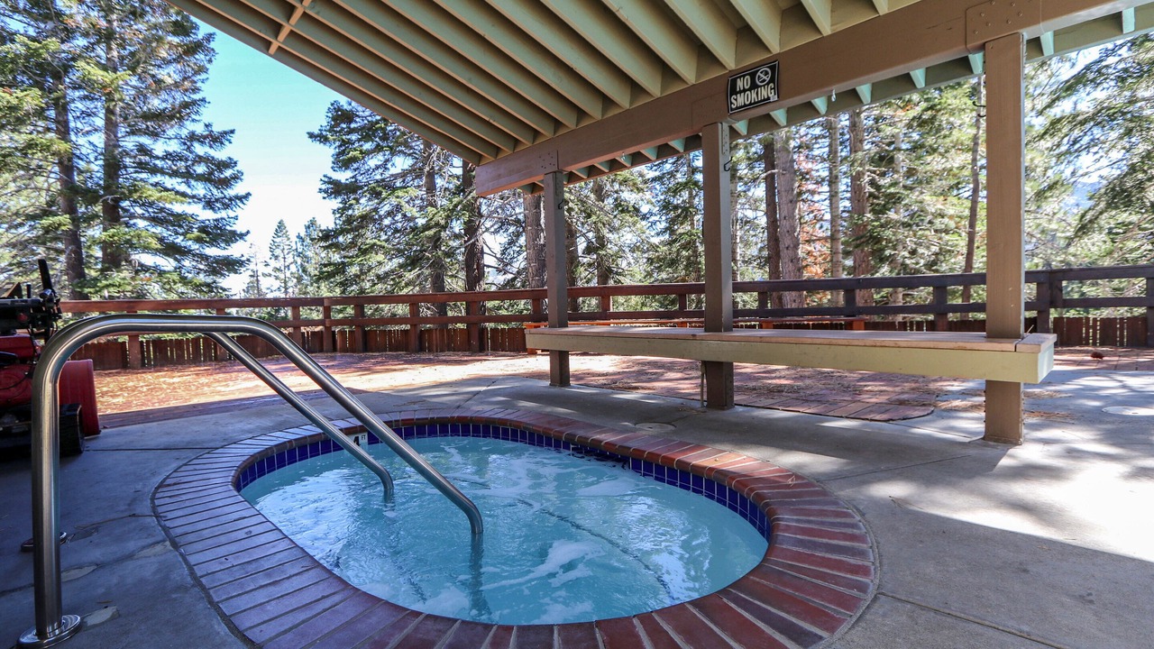 Photo of Patio Balcony in Mammoth Lakes