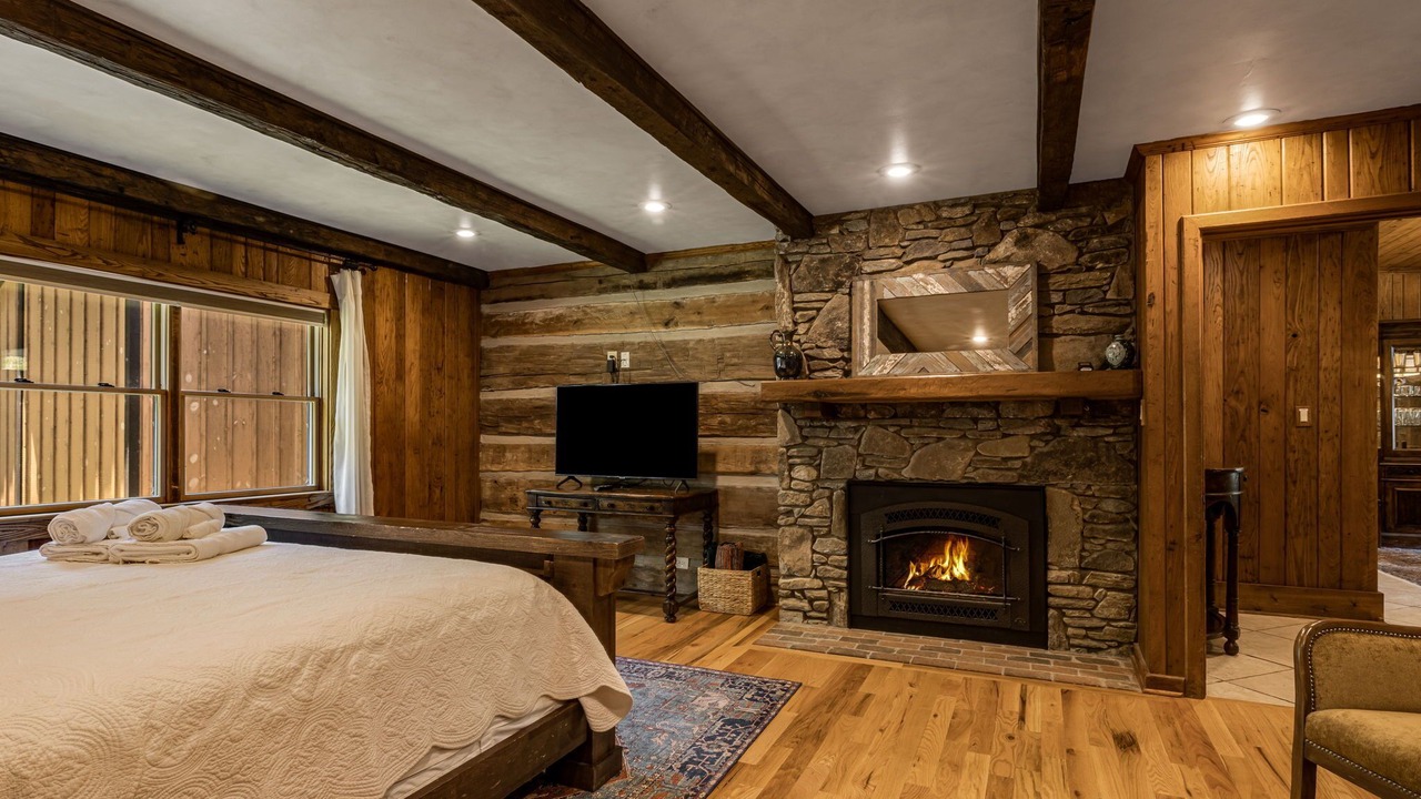 Photo of Livingroom in Asheville