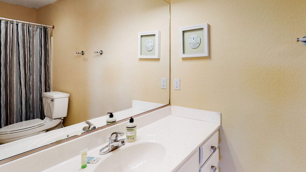 Photo of Bathroom in Hatteras