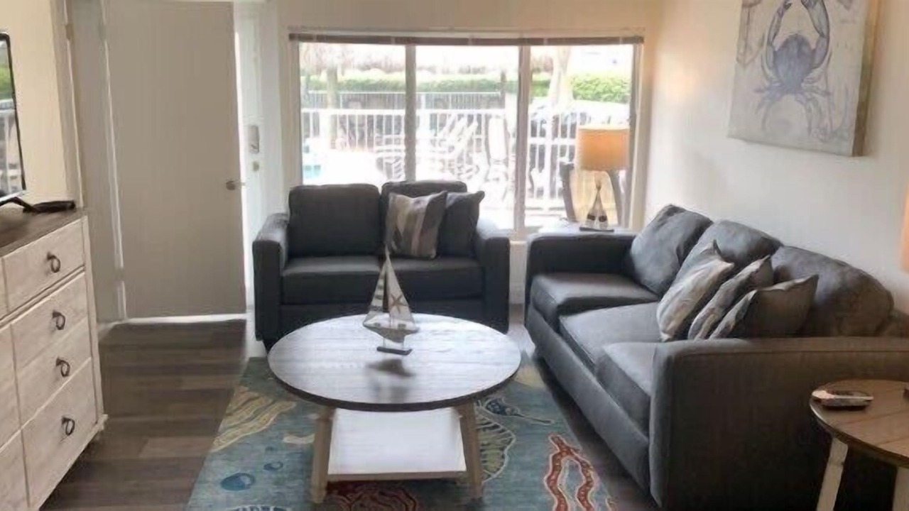 Photo of Livingroom in Hillsboro Beach