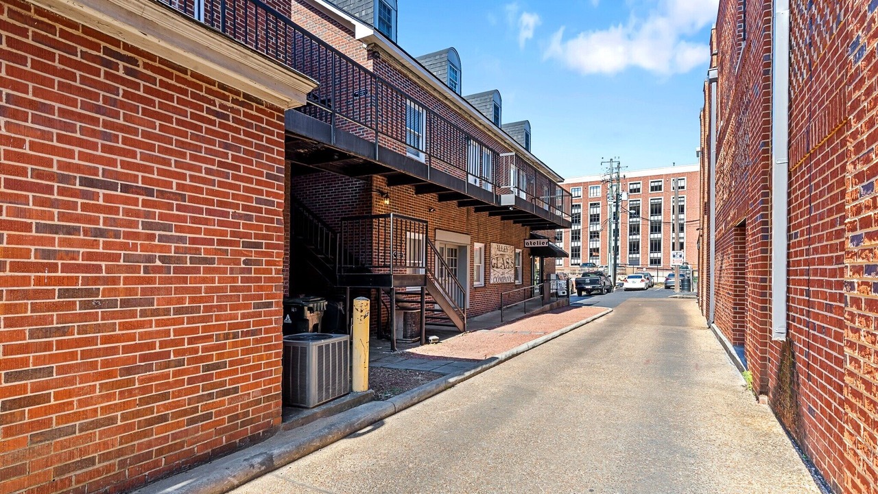 Photo of Outdoor in Auburn