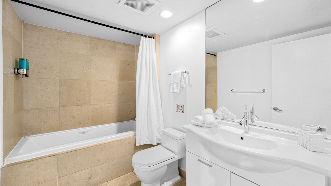 Photo of Bathroom in Downtown Miami
