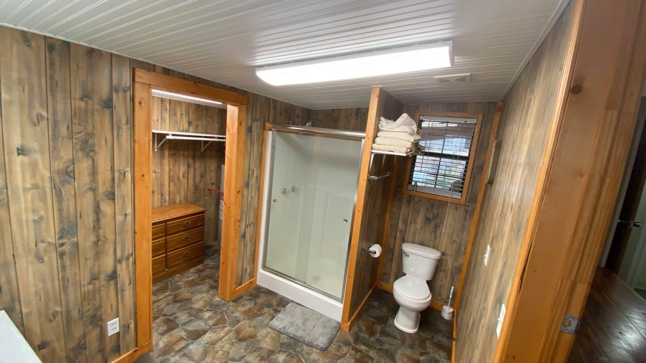 Photo of Bathroom in Coffeeville