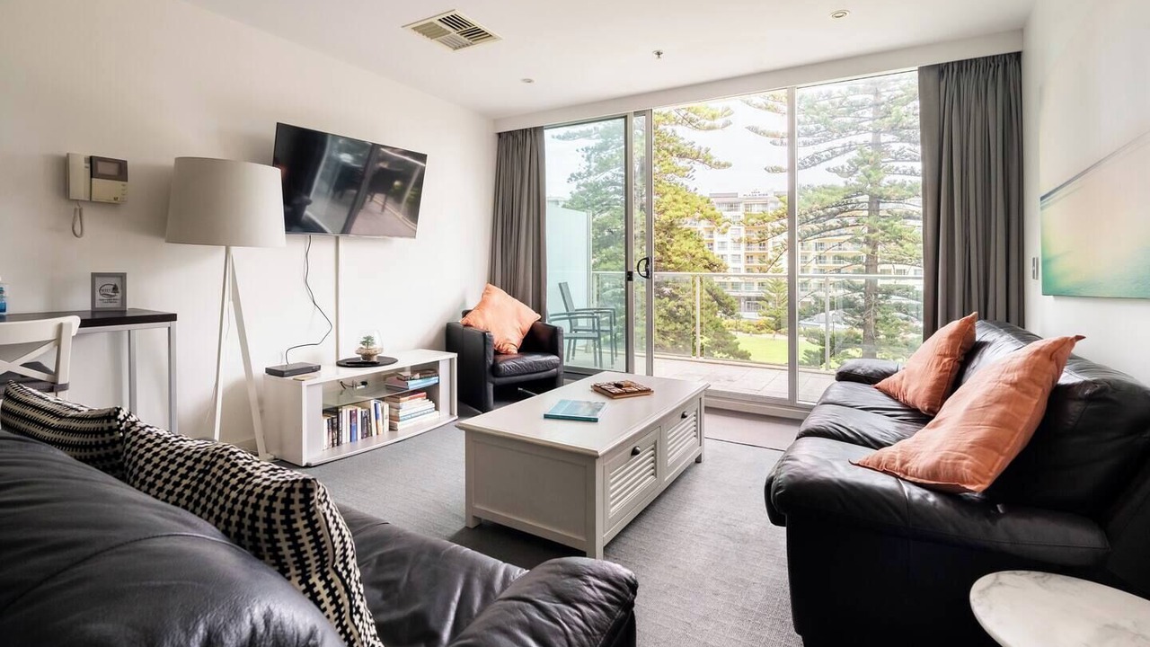 Photo of Livingroom in Glenelg