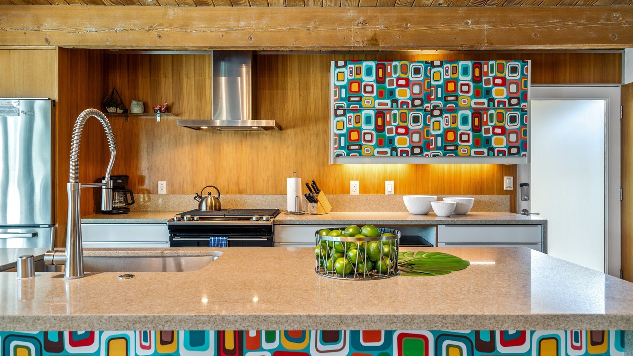 Photo of Kitchen in Racquet Club Estates