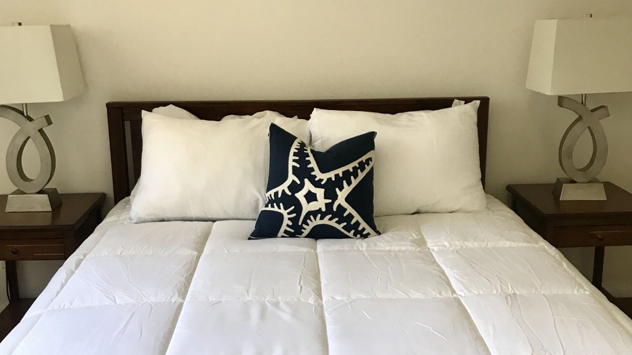 Photo of Bedroom in Sawtelle