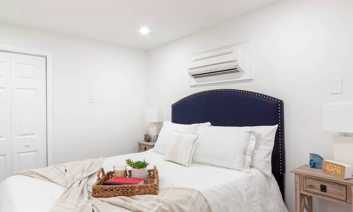 Photo of Bedroom in Cypress Point