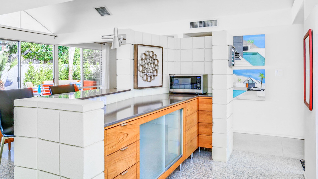 Photo of Kitchen in Araby Commons