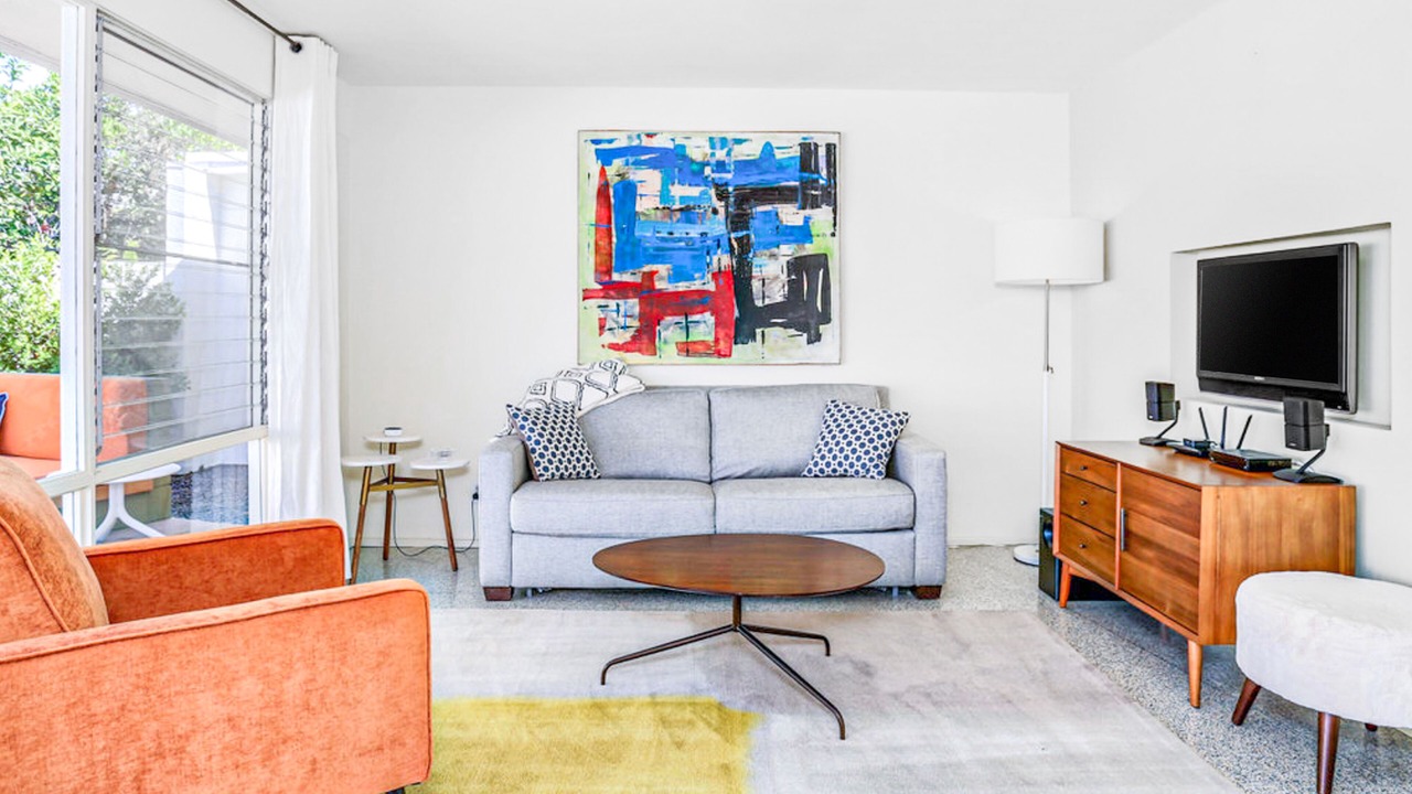 Photo of Livingroom in Araby Commons