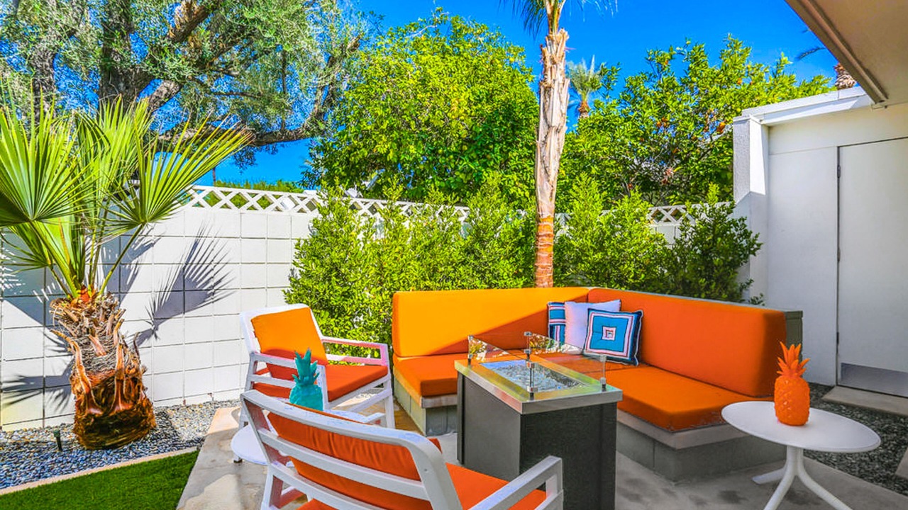 Photo of Patio Balcony in Araby Commons