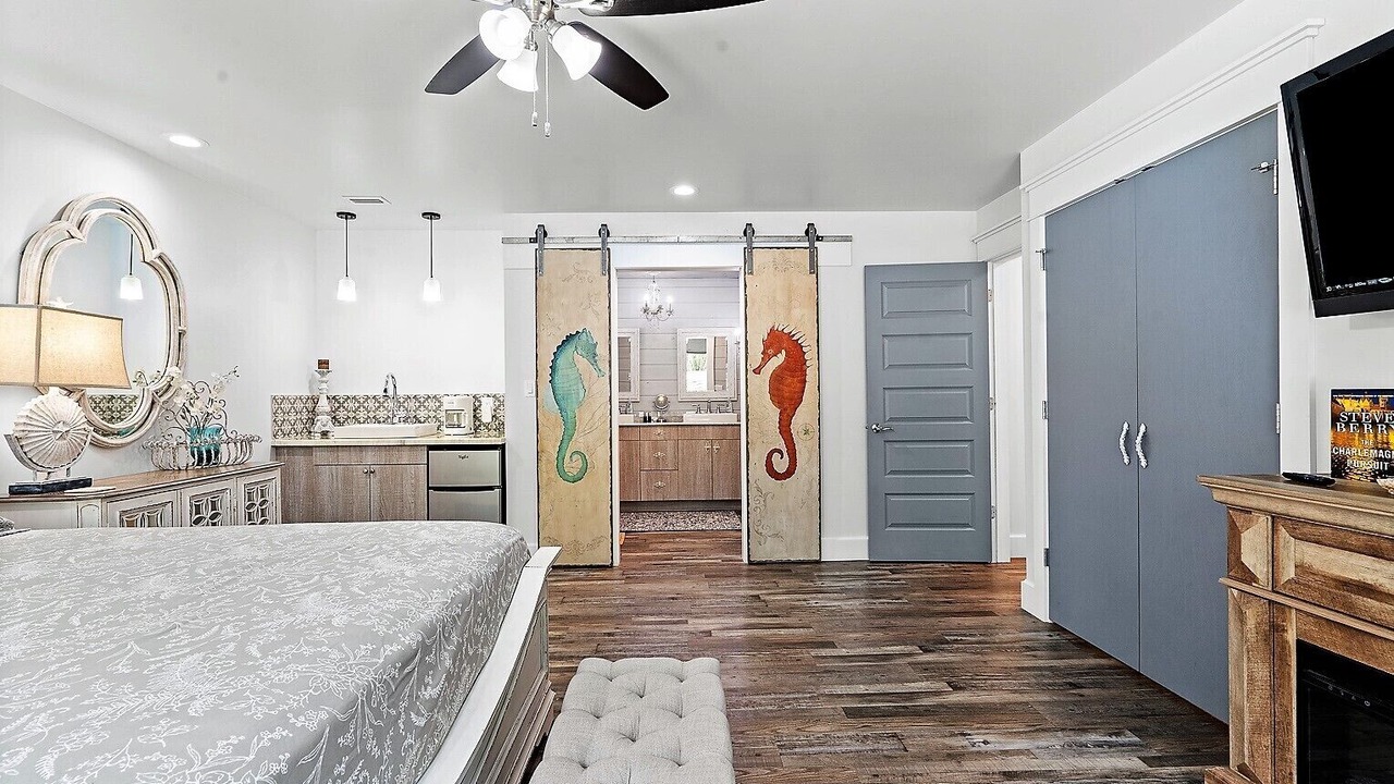 Photo of Bedroom in Foley