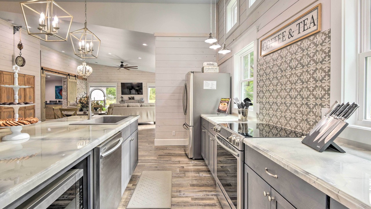 Photo of Kitchen in Foley