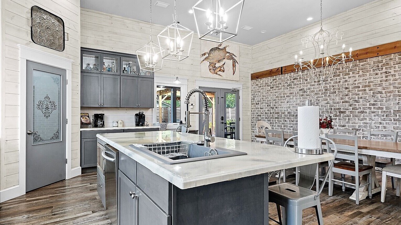 Photo of Kitchen in Foley