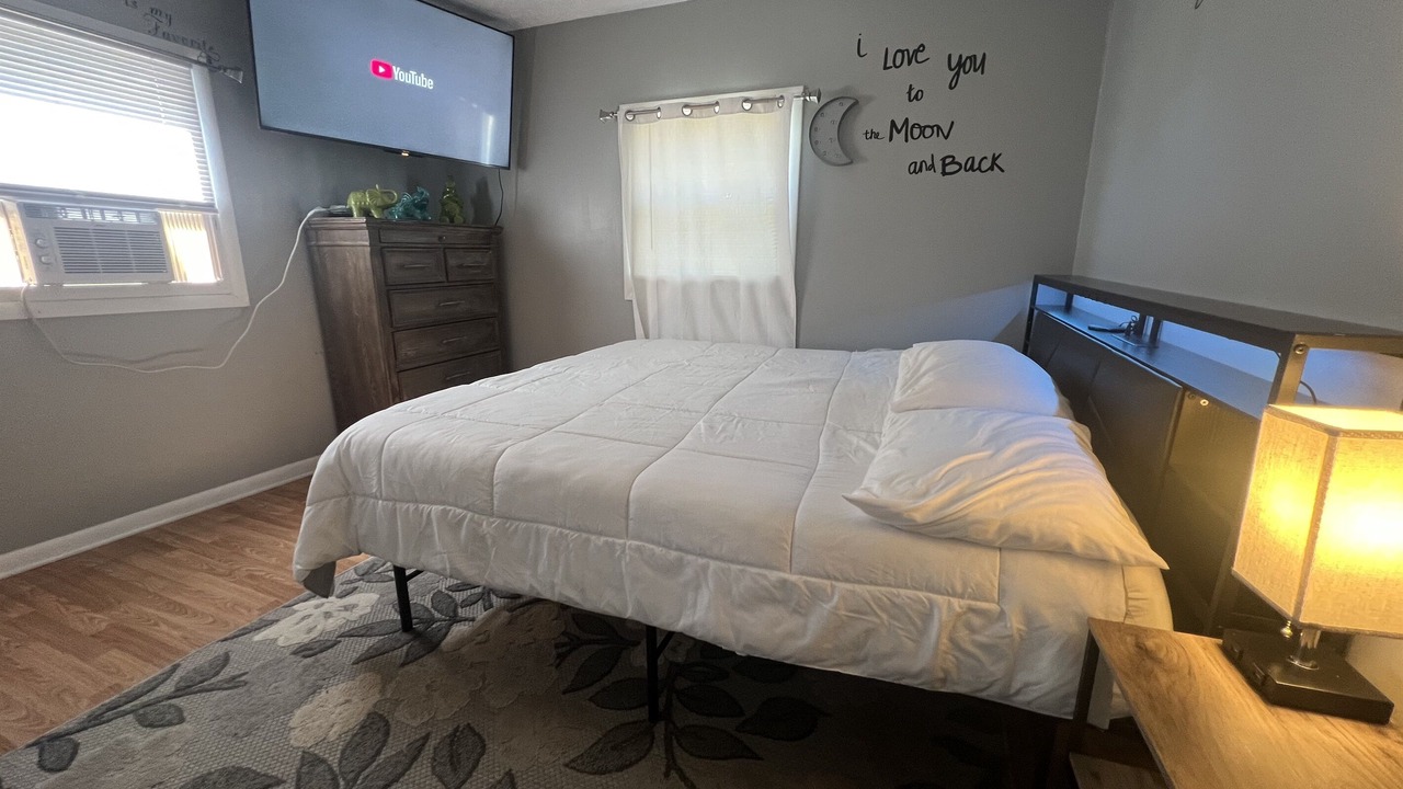Photo of Bedroom in Erie