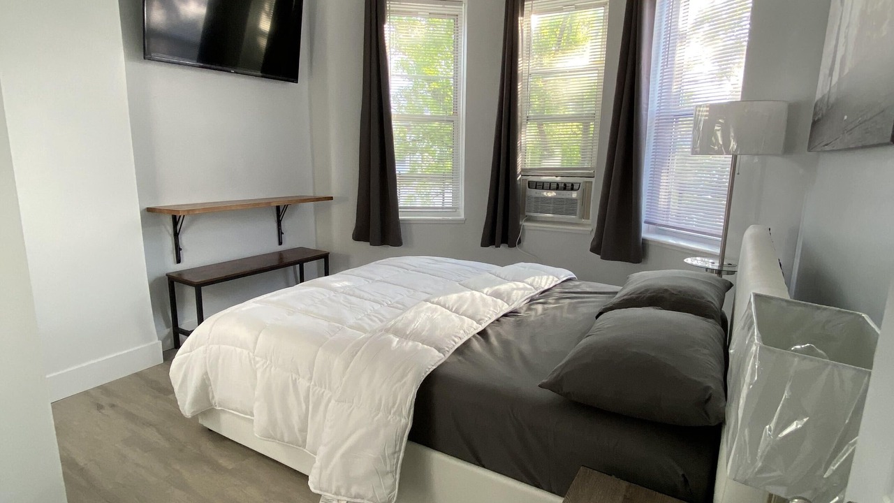 Photo of Bedroom in East Bronx