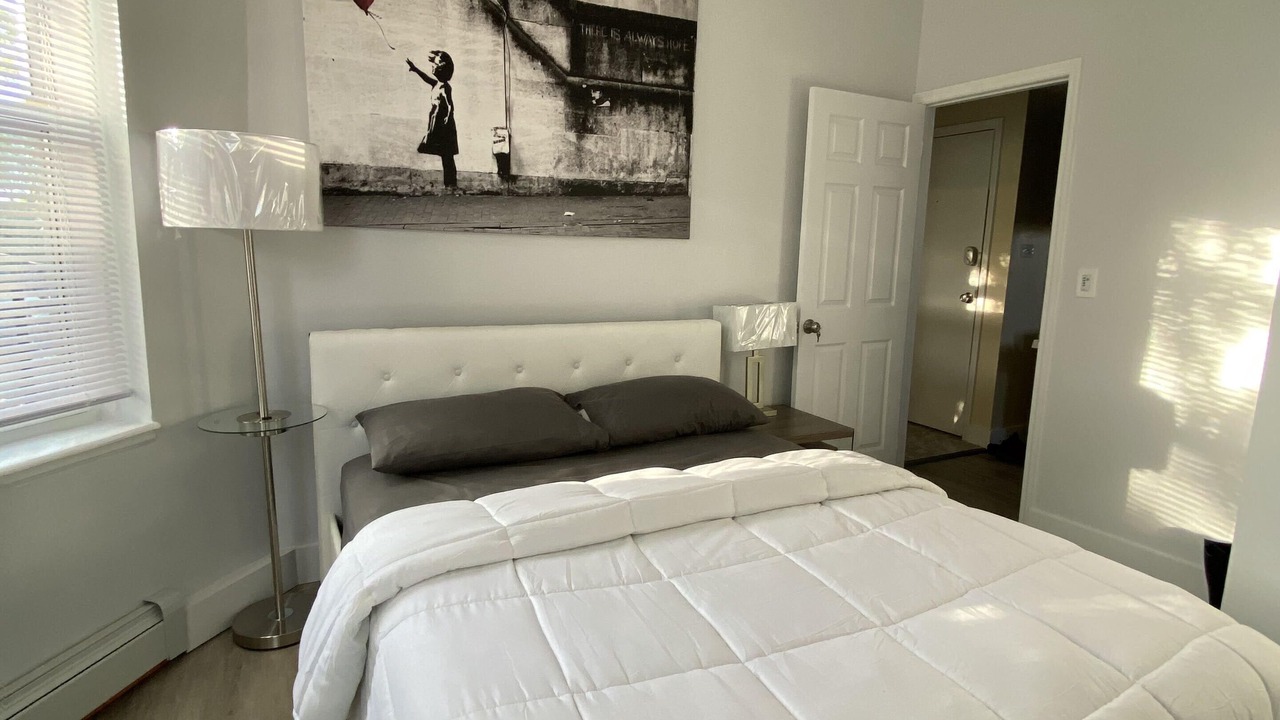 Photo of Bedroom in East Bronx