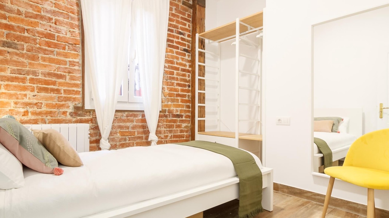 Photo of Bedroom in Bilbao Old Town