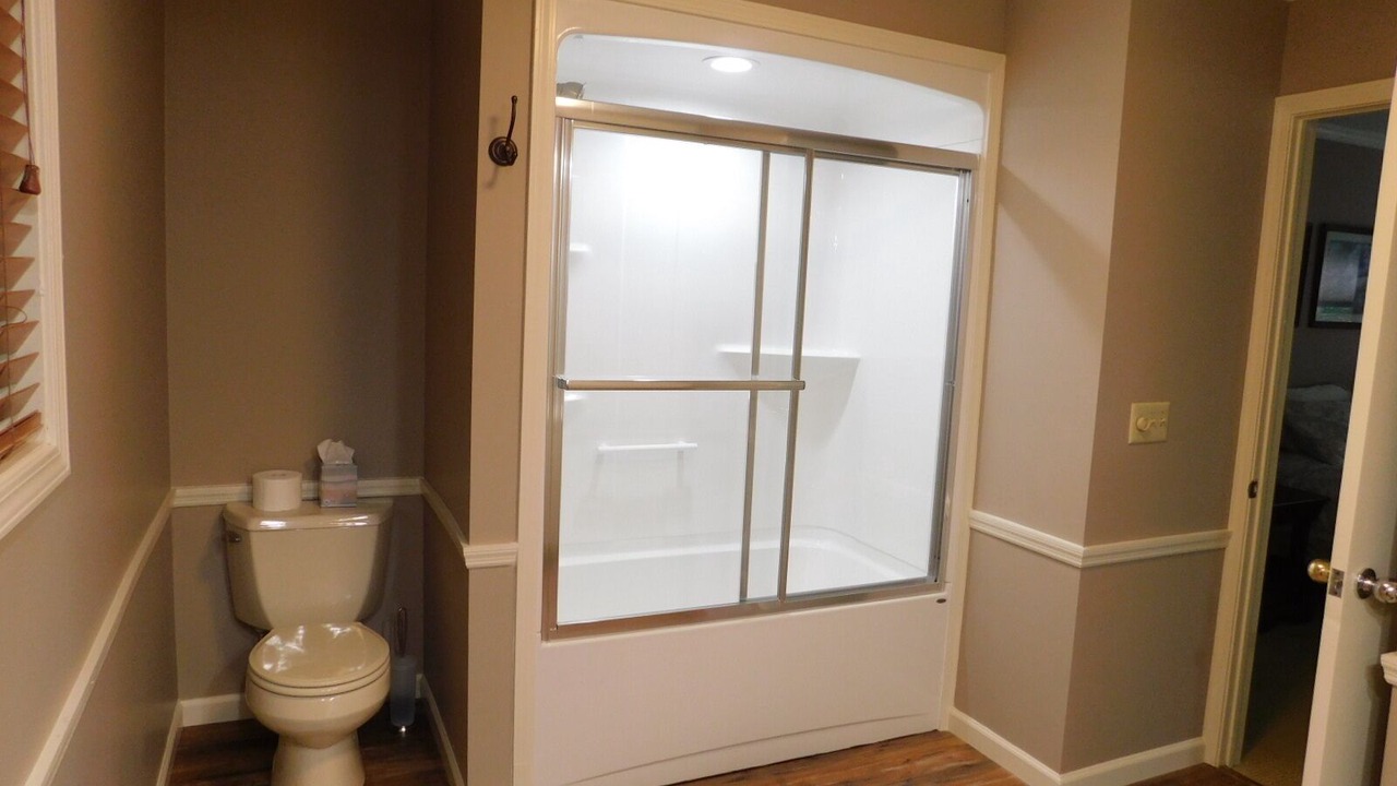 Photo of Bathroom in Homer