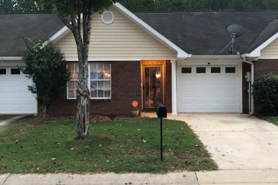 Photo of Outdoor in McCalla