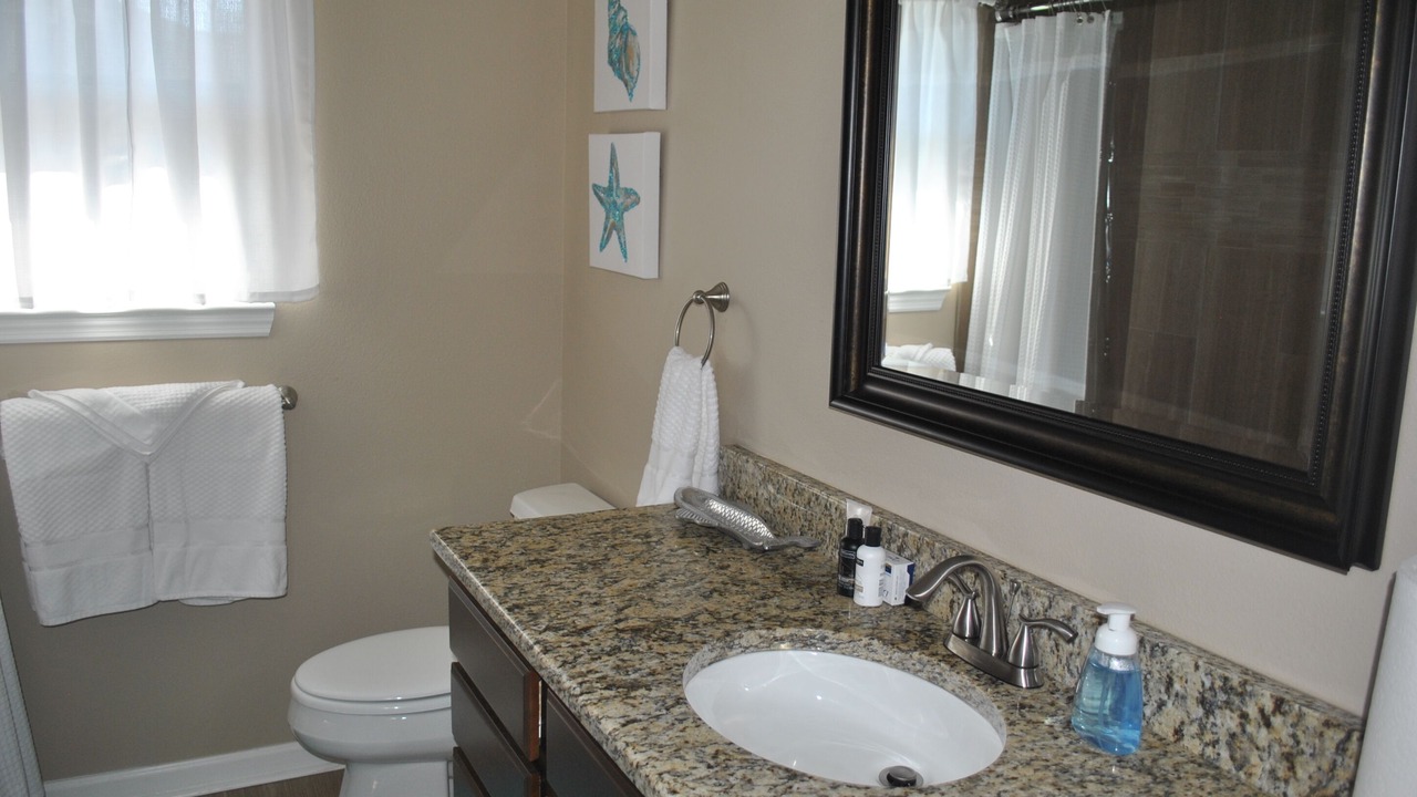 Photo of Bathroom in Ono Island