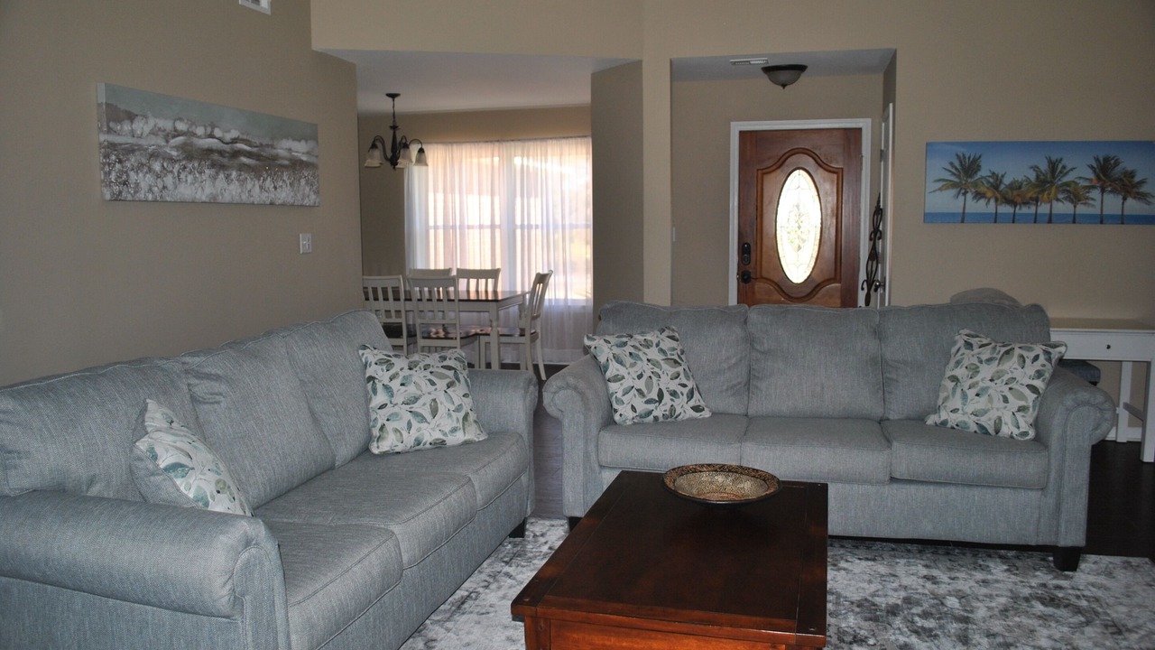 Photo of Livingroom in Ono Island