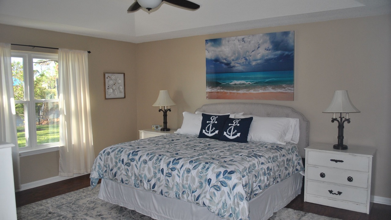 Photo of Bedroom in Ono Island