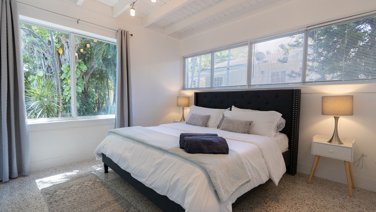 Photo of Bedroom in Northeast Miami