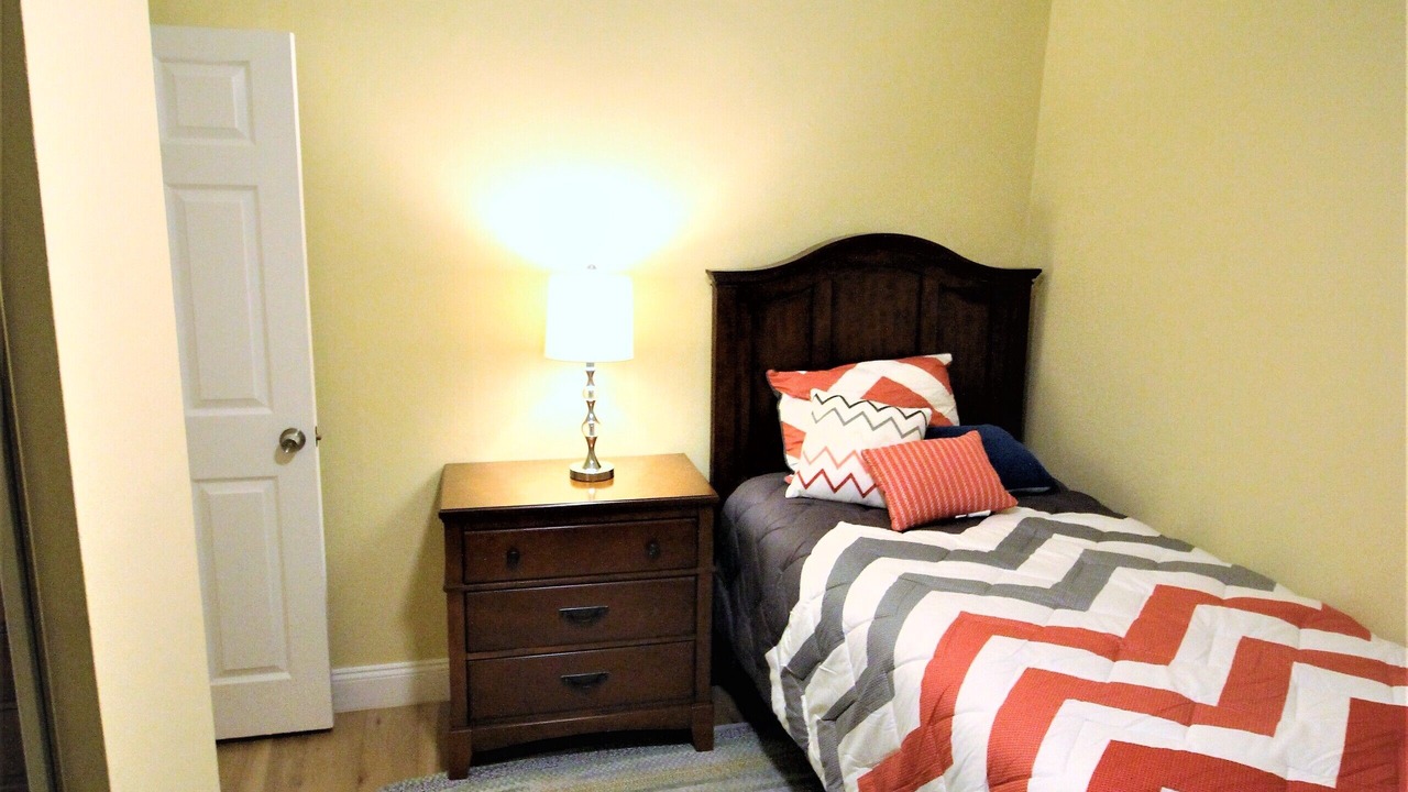 Photo of Bedroom in Haddonfield