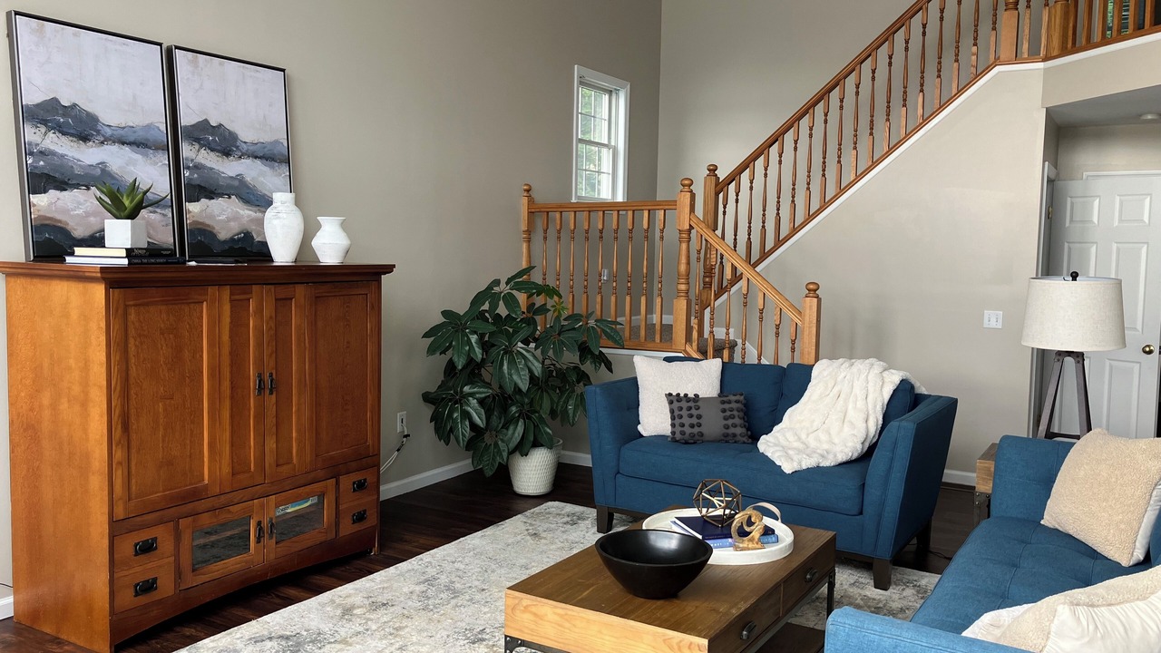 Photo of Livingroom in Geneseo