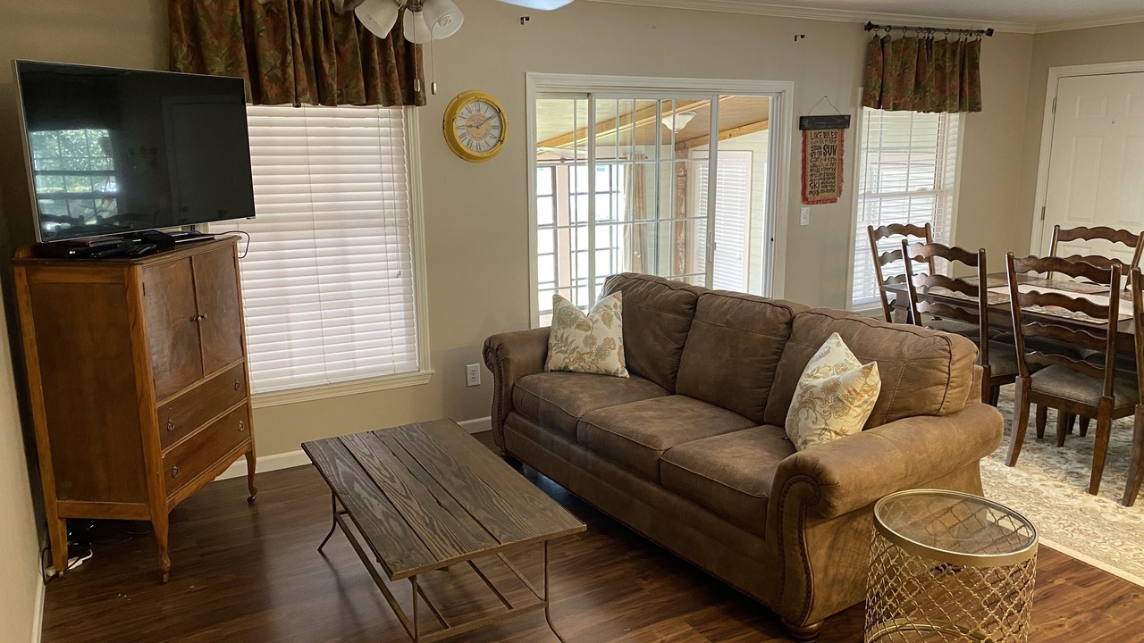 Photo of Livingroom in St. Joseph