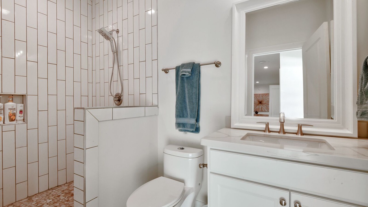 Photo of Bathroom in Pass Christian
